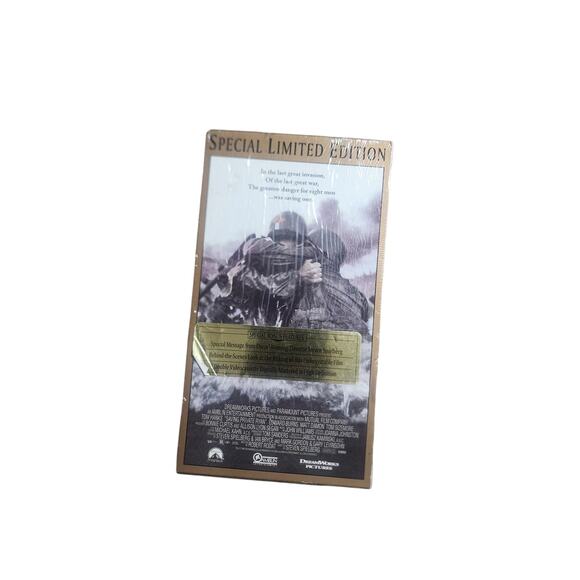 .FACTORY SEALED Saving Private Ryan 1998 VHS Watermarked Tom Hanks Edward Burns - Picture 2 of 6